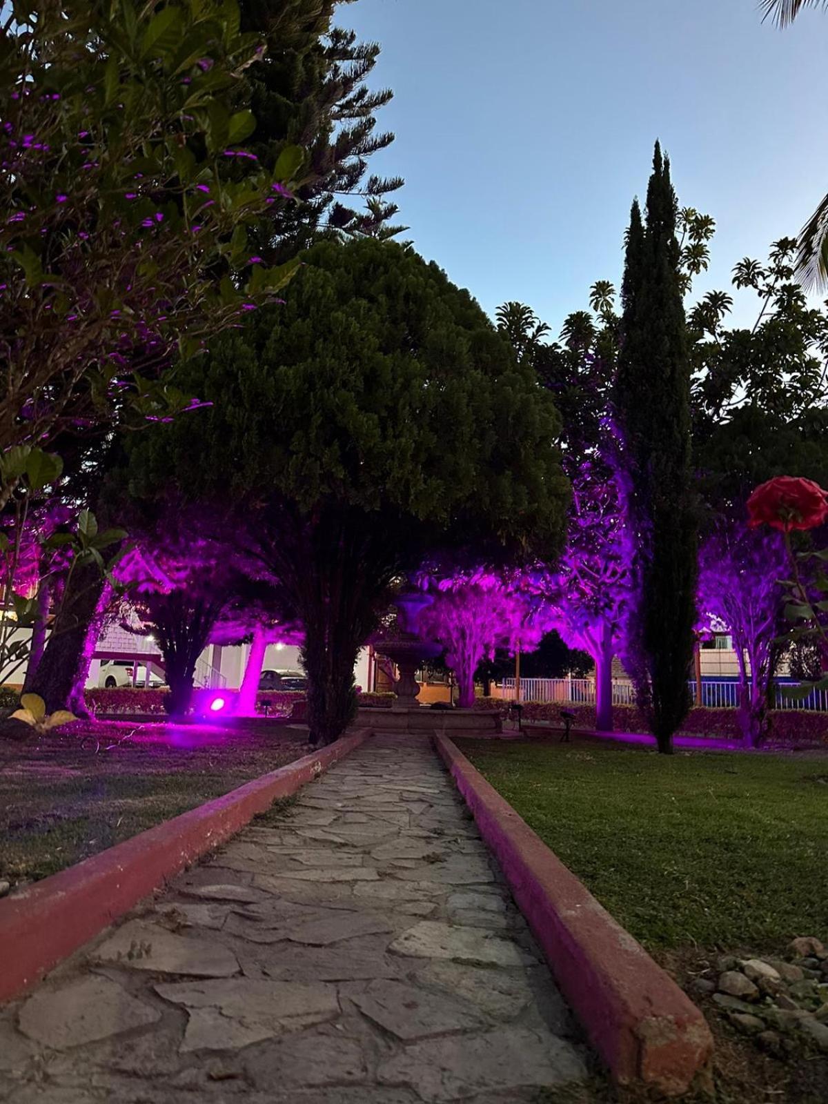 Hotel Cuatro Caminos Etzatlán Exterior photo